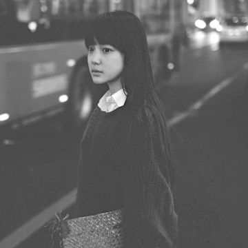 不经意就被记忆点醒..伤感图片,怀旧图片,唯美图片,孤独图片,寂寞图片,黑白图片,美图,QQ个性签名